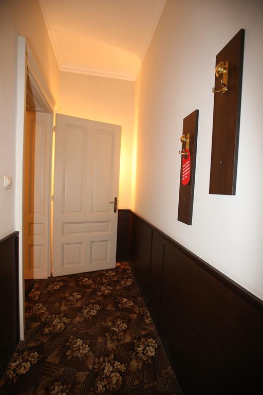 Hotel & Restaurant The House Σόφια Εξωτερικό φωτογραφία