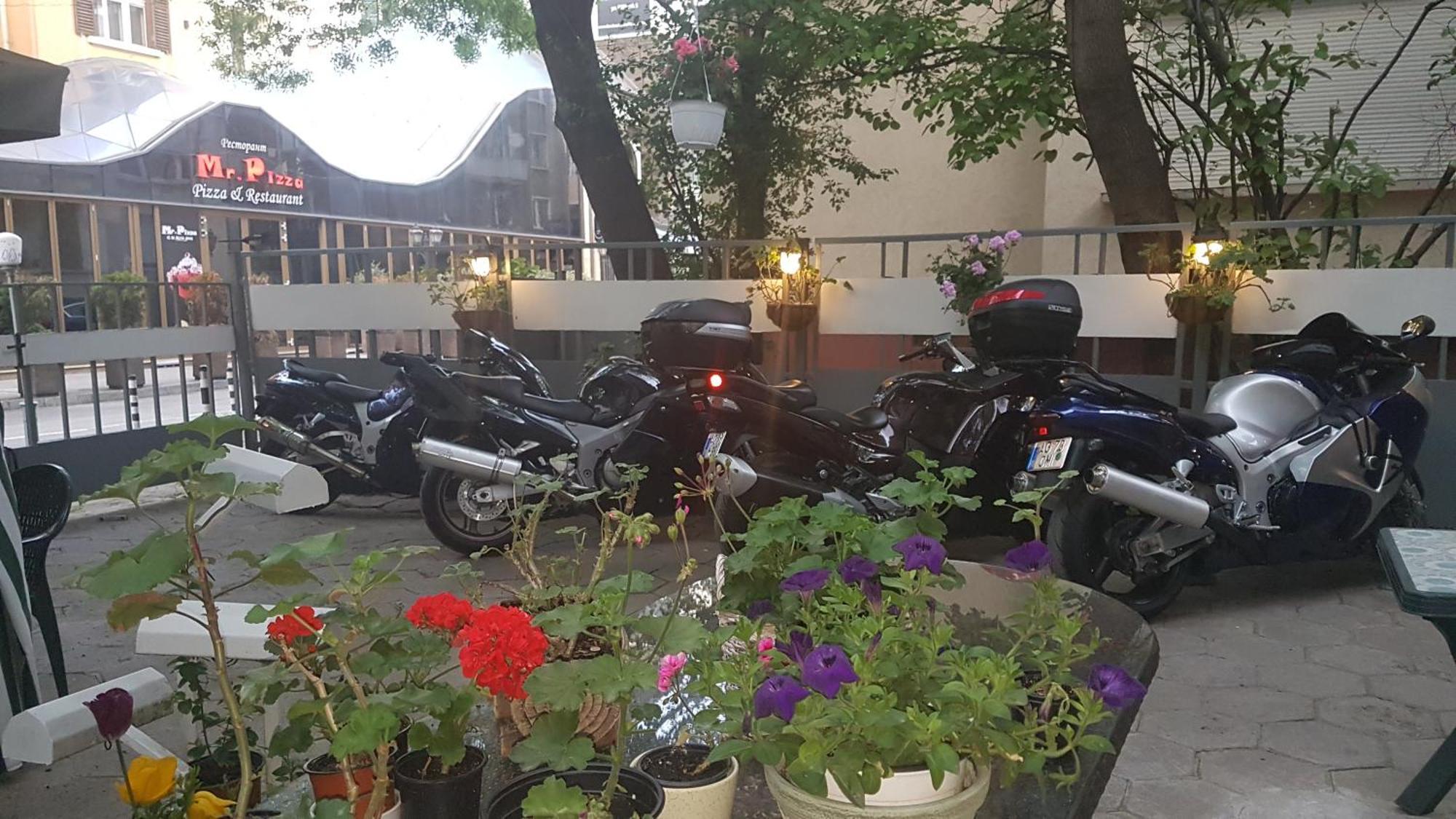 Hotel & Restaurant The House Σόφια Εξωτερικό φωτογραφία